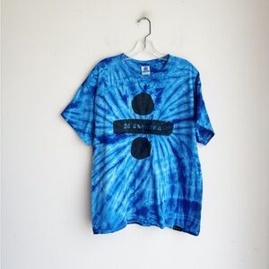 ED SHEERAN Divide Concert Tour Sunburst Blue Tie Dye T Shirt Size Large